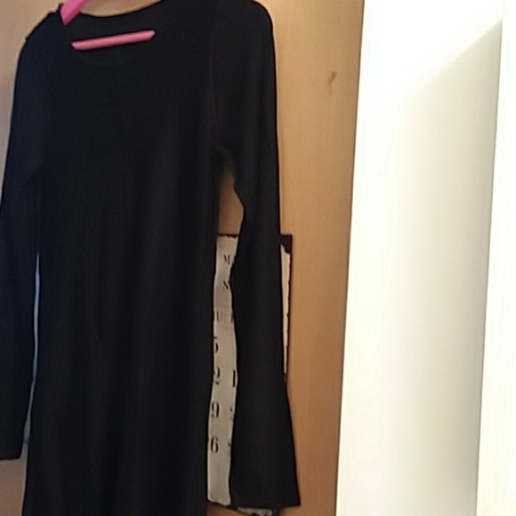 Dress - Picture 4 of 4